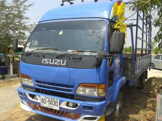 ขายรถบรรทุก6ล้อใหญ่ยาว 5.50 เมตร เครื่อง 195 แรง ขายรถบรรทุก6ล้อใหญ่ยาว 5.50 เมตร เครื่อง 195 แรง