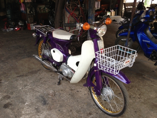 ขาย ซี 70 ถังแยก สวยๆ เครื่องเดิม มีเล่มทะเบียนพร้อมชุดโอน