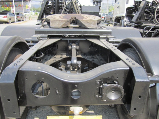 มาใหม่ /หัวลาก ฮีโน่ / 320 แรง / ปี 05