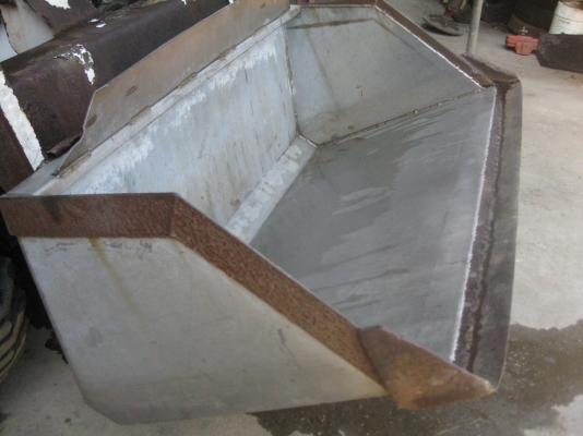 ขายรถตักTCM BOBCAT 645 พร้อมใช้งาน ขายรถตักTCM BOBCAT 645 พร้อมใช้งาน