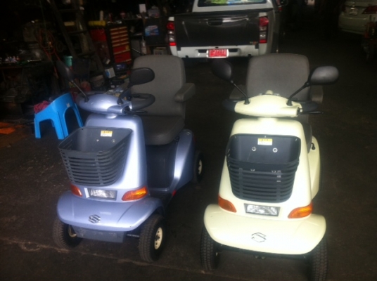 รถไฟฟ้าผู้สูงอายุ Suzuki 4ล้อ รถไฟฟ้าผู้สูงอายุ Suzuki 4ล้อ