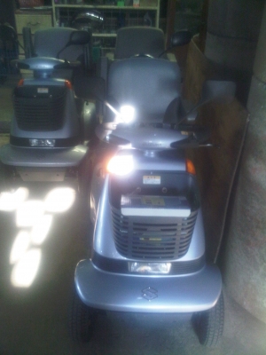 รถไฟฟ้าผู้สูงอายุ Suzuki 4ล้อ