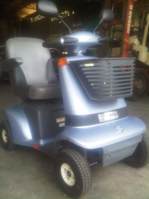 รถไฟฟ้าผู้สูงอายุ Suzuki 4ล้อ รถไฟฟ้าผู้สูงอายุ Suzuki 4ล้อ