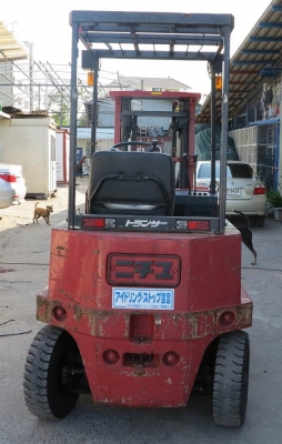 Nichiyu FB20-50-300P 185,000.- บาท สภาพเก่านอกแท้ นำเข้าเองจากญี่ปุ่น