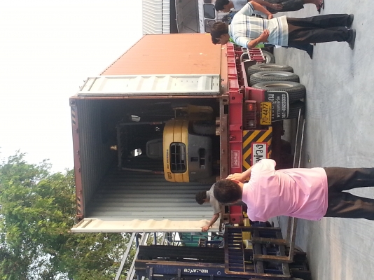 รถนอกนำเข้าจากญี่ปุ่น พึ่งลงตู้สด ๆ ร้อน จร้า