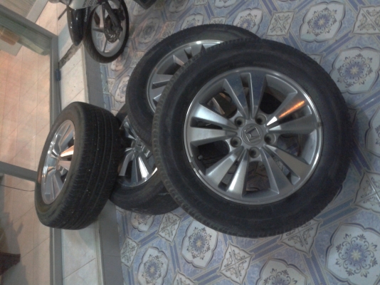 ขายล้อมือHonda Accord G8 ขอบ 16 พร้อมยางปี 08