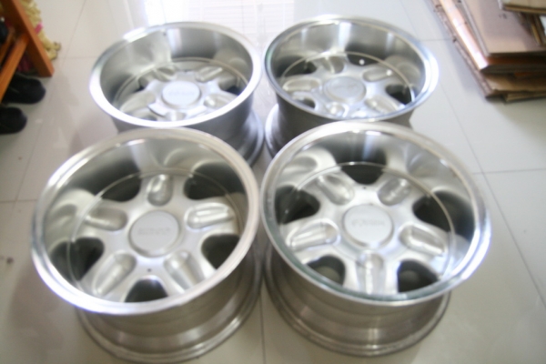 ล้อแม็ก กระบะ 5รู114 ขอบ15 ออฟลึก(ล้อใหม่) ล้อแม็ก กระบะ 5รู114 ขอบ15 ออฟลึก(ล้อใหม่)