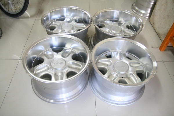 ล้อแม็ก กระบะ 5รู114 ขอบ15 ออฟลึก(ล้อใหม่) ล้อแม็ก กระบะ 5รู114 ขอบ15 ออฟลึก(ล้อใหม่)