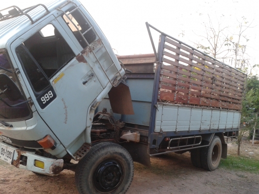 ขาย 6 ล้อISUZU ROCKY 165 เครื่องแห้ง แรง ดีไม่มีไอ คัซซีสวยมากๆตลอดเส้น พร้อมโอน พร้อมใช้งานสุดๆ.... ขาย 6 ล้อISUZU ROCKY 165 เครื่องแห้ง แรง ดีไม่มีไอ คัซซีสวยมากๆตลอดเส้น พร้อมโอน พร้อมใช้งานสุดๆ....