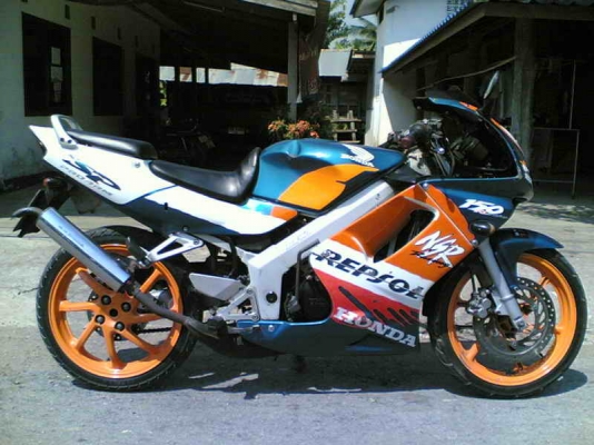 ตัดใจขาย Honda Nsr150Proarm เล่มทะเบียนเต็มพ้อมชุดโอนแปลงมาจากตัว RRW ระบบไฟดีหมดวาร์วเปิด