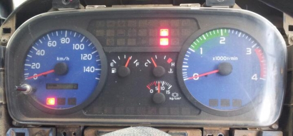 ซ่อมกล่องปั้มหัวฉีด isuzu euro2 ซ่อมหน้าปัทม์ ซ่อมไมล์