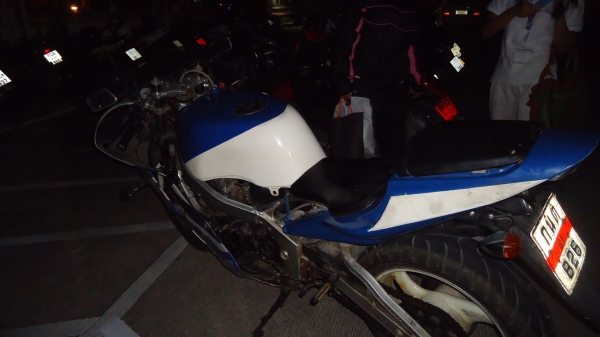 ขาย หรือแลก Steed รถ Zusuki GSXR  400 r3  32,000