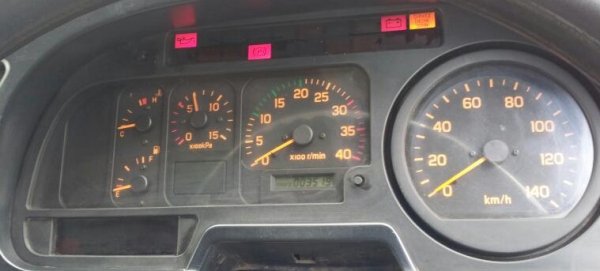 ซ่อมกล่องไฟ isuzu euro2 ซ่อมหน้าปัทม์ ซ่อมไมล์