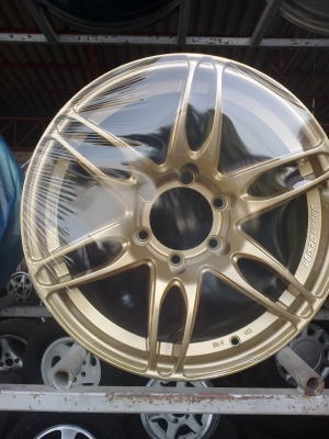 ล้อขอบ17 6รู 139 หน้า8 หลัง9 ของใหม่ 4วง 13000บาท