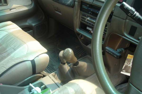 ลดแล้วครับโทรก่อนใด้ก่อนหมดแล้วหมดเลยรถปี47รุ่สุดท้ายครับ D4D 4WD CABครับ