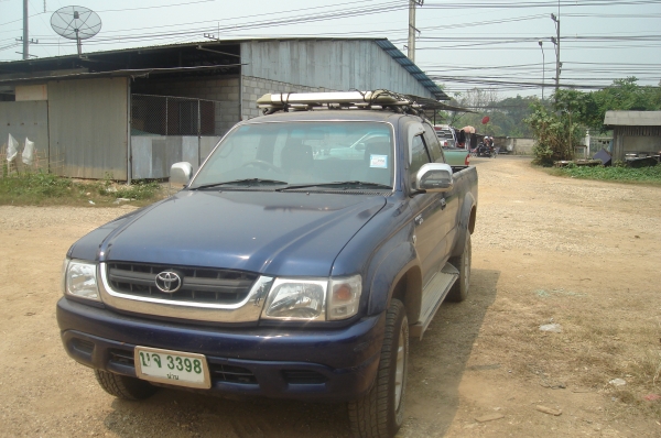 ลดแล้วครับโทรก่อนใด้ก่อนหมดแล้วหมดเลยรถปี47รุ่สุดท้ายครับ D4D 4WD CABครับ