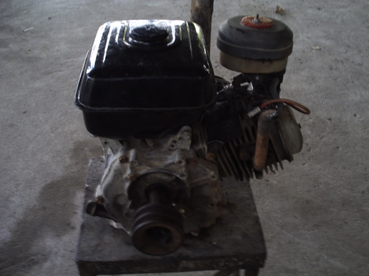 ขายเครื่องสูบฮอนด้า GX240  8.5 แรง สภาพพร้อมใช้