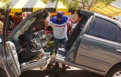 ซื้อขายประมูลรถประสบอุบัติเหตุรถมือสองส่งตรงจากญี่ปุ่น