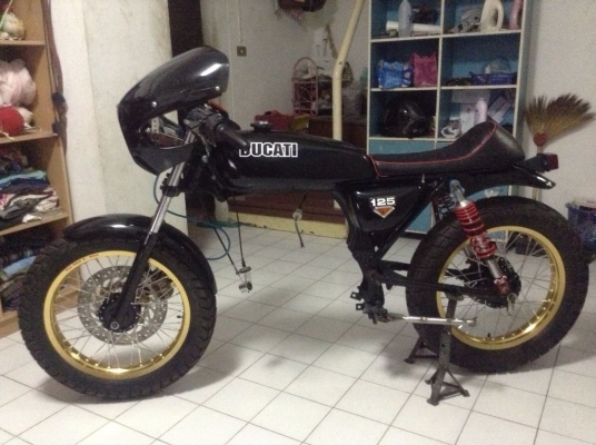 ลดๆๆๆ ขาย โครง GL พร้อม วางเครื่อง สวยๆๆ แนว คาเฟ่ วางเครื่อง โซนิค มาคับ มี แต่ ใบซื้อ ขาย ให้ คับ ขาย 13500 ลองดูคับ