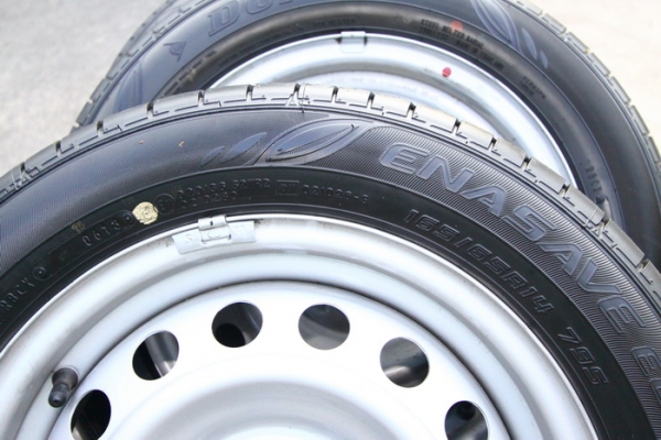 กะทะ14 4รู100 + ยาง Dunlop 165/65/14 ปี13 วิ่งไม่ถึง 50โลป้ายแดง