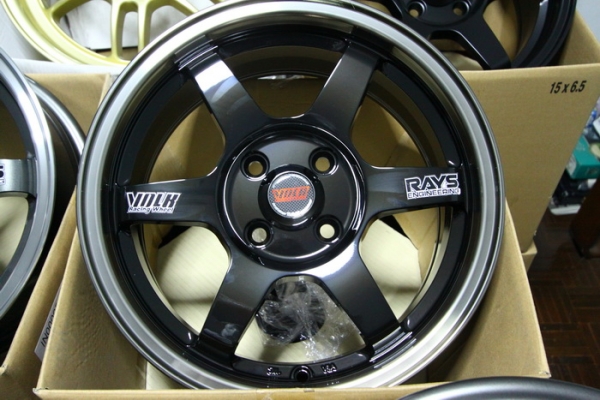 ล้อ15 TE37 (NEW) 4รู100 กว้าง6.5 ออฟ40 มี 4ชุดเท่านั้น ล้อ15 TE37 (NEW) 4รู100 กว้าง6.5 ออฟ40 มี 4ชุดเท่านั้น