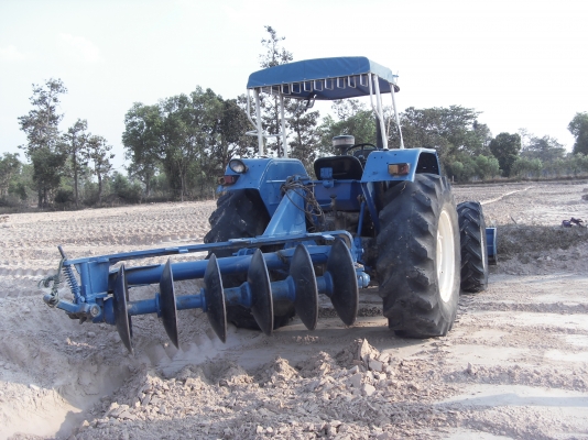 ขาย รถไถNEWHOLLAND 6640 สองเพลา