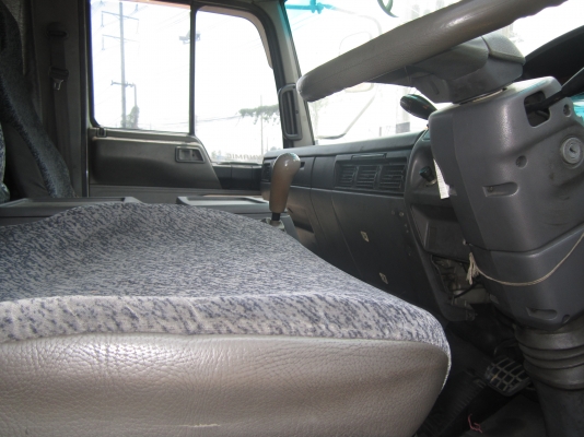 HINO-เครื่องHO7Cตู้10บานไม่มีเสากลางสภาพพร้อมใช้- HINO-เครื่องHO7Cตู้10บานไม่มีเสากลางสภาพพร้อมใช้-