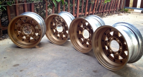 ล้อแม็ค 3 ชิ้นแท้ Enkei Apache-8 ขอบ 15x8 ใส่ 6 รูกระบะ สีทอง ขอบเงา ออฟลึก 4 นิ้ว สวยมากครับ ล้อแม็ค 3 ชิ้นแท้ Enkei Apache-8 ขอบ 15x8 ใส่ 6 รูกระบะ สีทอง ขอบเงา ออฟลึก 4 นิ้ว สวยมากครับ