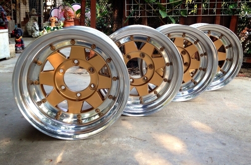 ล้อแม็ค 3 ชิ้นแท้ Enkei Apache-8 ขอบ 15x8 ใส่ 6 รูกระบะ สีทอง ขอบเงา ออฟลึก 4 นิ้ว สวยมากครับ ล้อแม็ค 3 ชิ้นแท้ Enkei Apache-8 ขอบ 15x8 ใส่ 6 รูกระบะ สีทอง ขอบเงา ออฟลึก 4 นิ้ว สวยมากครับ