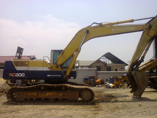 ขาย แบคโฮ PC200-5 คอนโทลสั้น (จบที่ 1,200,000.-)