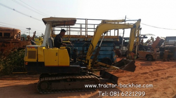 ขายถูกกันไปเลยครับ รถขุด แบคโฮ PC 30 เก่าญี่ปุ่น YANMAR YB301 พร้อมใช้ ขายถูกกันไปเลยครับ รถขุด แบคโฮ PC 30 เก่าญี่ปุ่น YANMAR YB301 พร้อมใช้