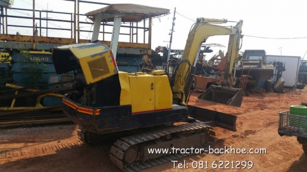 ขายถูกกันไปเลยครับ รถขุด แบคโฮ PC 30 เก่าญี่ปุ่น YANMAR YB301 พร้อมใช้ ขายถูกกันไปเลยครับ รถขุด แบคโฮ PC 30 เก่าญี่ปุ่น YANMAR YB301 พร้อมใช้