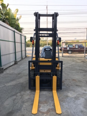 CAT DP25NT รุ่นล่าสุด 2.5 ตัน 4 เมตร เครื่องยนต์ดีเซล เกียร์ออโต้ ปี2013 ชั่วโมง4พัน ใหม่มากพร้อมส่ง 094-426-7888 จะเด็ด CAT DP25NT รุ่นล่าสุด 2.5 ตัน 4 เมตร เครื่องยนต์ดีเซล เกียร์ออโต้ ปี2013 ชั่วโมง4พัน ใหม่มากพร้อมส่ง 094-426-7888 จะเด็ด