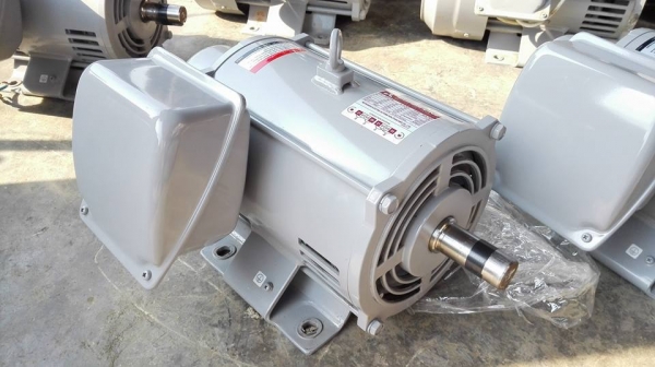** SOLD ** มอเตอร์ Mitsubishi 3 HP 220V ของใหม่ 100\% ไม่เคยใช้งาน!!