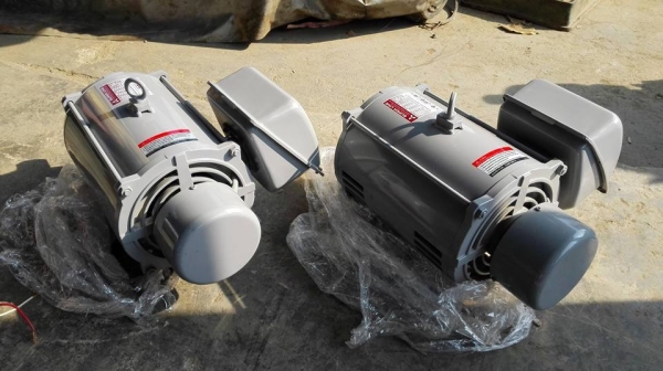 ** SOLD ** มอเตอร์ Mitsubishi 3 HP 220V ของใหม่ 100\% ไม่เคยใช้งาน!! ** SOLD ** มอเตอร์ Mitsubishi 3 HP 220V ของใหม่ 100\% ไม่เคยใช้งาน!!