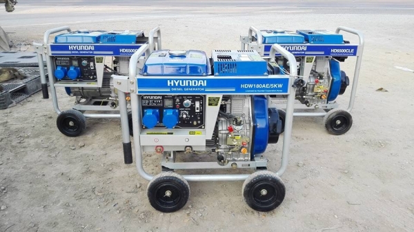 ** SOLD ** เครื่องปั่นไฟ HYUNDAI DIESEL 10 HP รุ่น HDW180AE/5KW ของใหม่ 100\% ไม่เคยใช้งาน(เชื่อมได้ในตัว)