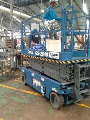 ให้เช่า รถกระเช้าไฟฟ้า สภาพดี มีปจ2 ให้เช่า รถกระเช้าไฟฟ้า สภาพดี มีปจ2