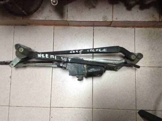 ขายชุดปัดน้ำฝนALTIS(ตัวแรก)