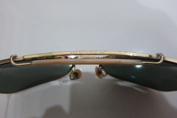 แว่นกันแดด RAYBAN USA กรอบทอง 62-14 สีดำ ของแท้ มีกล่อง ส่งฟรี