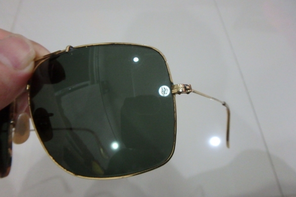 แว่นกันแดด RAYBAN USA กรอบทอง 62-14 สีดำ ของแท้ มีกล่อง ส่งฟรี