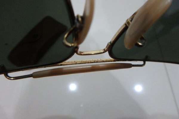 แว่นกันแดด RAYBAN USA กรอบทอง 62-14 สีดำ ของแท้ มีกล่อง ส่งฟรี