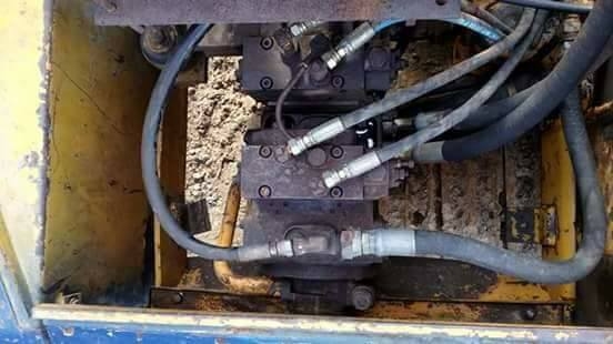 ขายแบคโค PC120-3 รถสวยสภาพดี ราคา380,000 สนใจโทร 090-8588220คุณนะ 093-3258446คุณบิว เว็บไซต์ส่วนตัว www.narong2truck.com www.truck.in.th/498 ID: narong498 ID: 0933258446 เพจ Facebook ณรงค์ ซื้อขายรถมือสอง กลุ่ม Facebook ณรงค์ ซื้อขายรถมือสอง