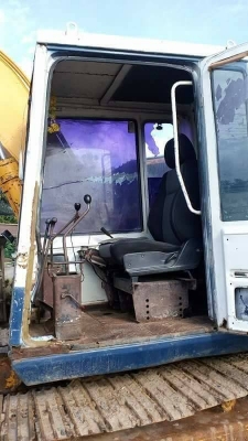 ขายแบคโค PC120-3 รถสวยสภาพดี ราคา380,000 สนใจโทร 090-8588220คุณนะ 093-3258446คุณบิว เว็บไซต์ส่วนตัว www.narong2truck.com www.truck.in.th/498 ID: narong498 ID: 0933258446 เพจ Facebook ณรงค์ ซื้อขายรถมือสอง กลุ่ม Facebook ณรงค์ ซื้อขายรถมือสอง