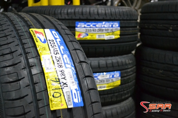 ACCELERA PHI-R 235/45R18 ปี15 เส้นละ 1,900 บาท ACCELERA PHI-R 235/45R18 ปี15 เส้นละ 1,900 บาท