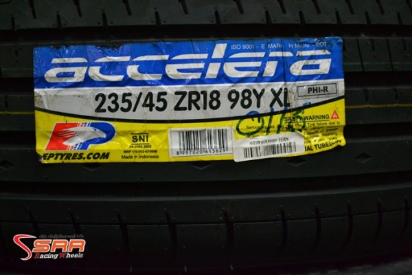 ACCELERA PHI-R 235/45R18 ปี15 เส้นละ 1,900 บาท ACCELERA PHI-R 235/45R18 ปี15 เส้นละ 1,900 บาท