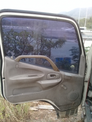 ขายหัวเก๋ง HINO DUTRO ตามสภาพ ราคา25000 สนใจ 083-4475799 ขายหัวเก๋ง HINO DUTRO ตามสภาพ ราคา25000 สนใจ 083-4475799