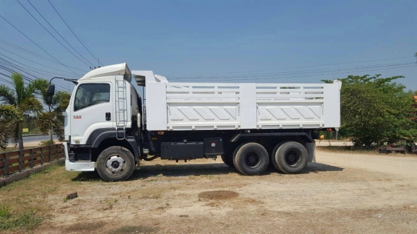 ขายสิบล้อดัมพ์ ISUZU เครื่อง 360 แรง ปี 54 กระบะดัมพ์สามมิตร มีระบบลากพ่วง ทะเบียนพร้อม