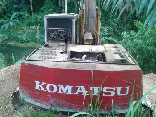 รถขุด PC200-5 ไฟฟ้าครบ เอกสารเล่มทะเบียน รถสภาพดี พร้อมใช้