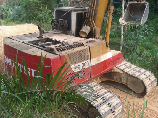 รถขุด PC200-5 ไฟฟ้าครบ เอกสารเล่มทะเบียน รถสภาพดี พร้อมใช้