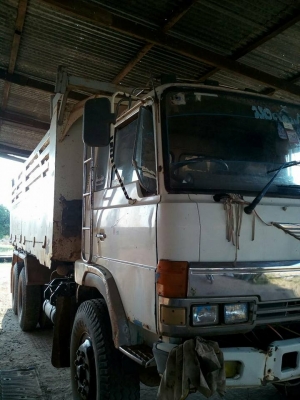ขายดั้ม2เพลา HINO 240แรง ราคา420,000 สนใจโทร 090-8588220คุณนะ 093-3258446คุณบิว เว็บไซต์ส่วนตัว www.